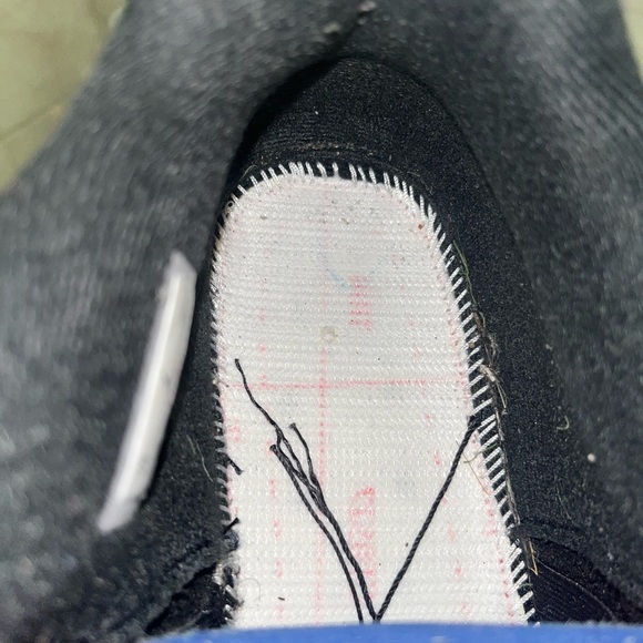 used red thunder fours slight star loss size 10 mens slightly damaged box - Picture 11 of 12